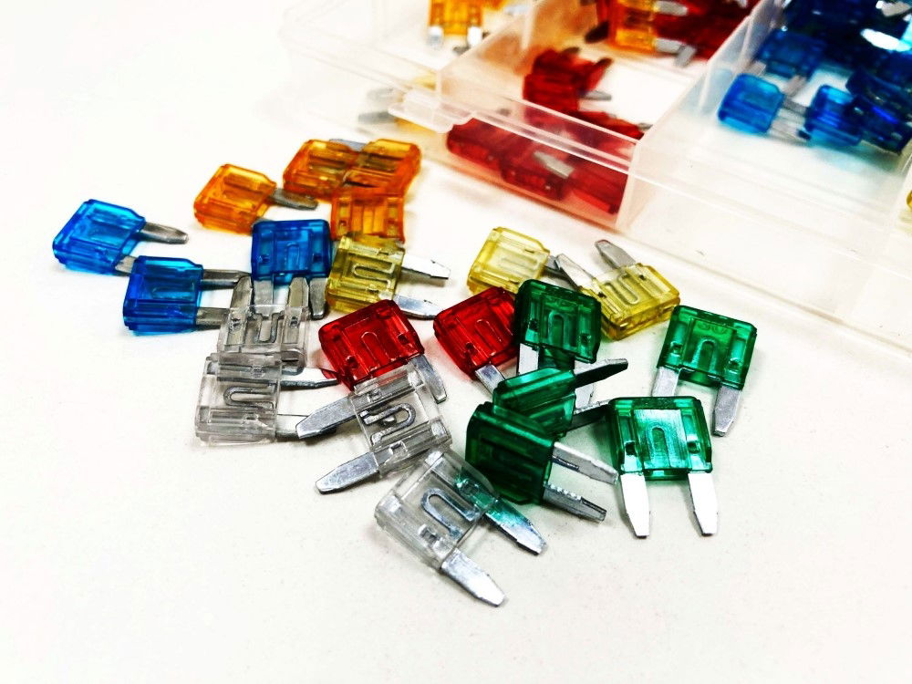 CAR FUSES MINI BLADE 120pc ASSORTED 5a-30a - TOOLZONE KDPAU303
