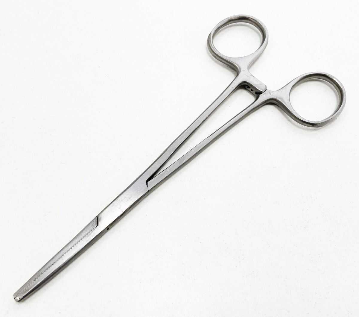 STRAIGHT FORCEPS 150mm STAINLESS STEEL LOCKING SERRATED JAW - TOOLZONE KDPHB218