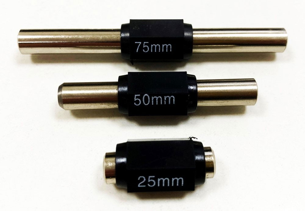 MICROMETER SET 4PC 0-100mm 0.01mm GRADUATIONS - TOOLZONE KDPMS057