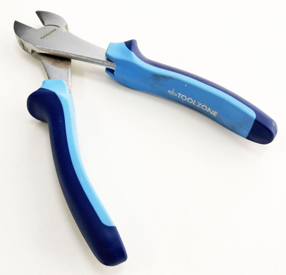SIDE CUT PLIER HEAVY DUTY 7 SATIN FINISH DROP FORGED STEEL - TOOLZONE KDPPL207