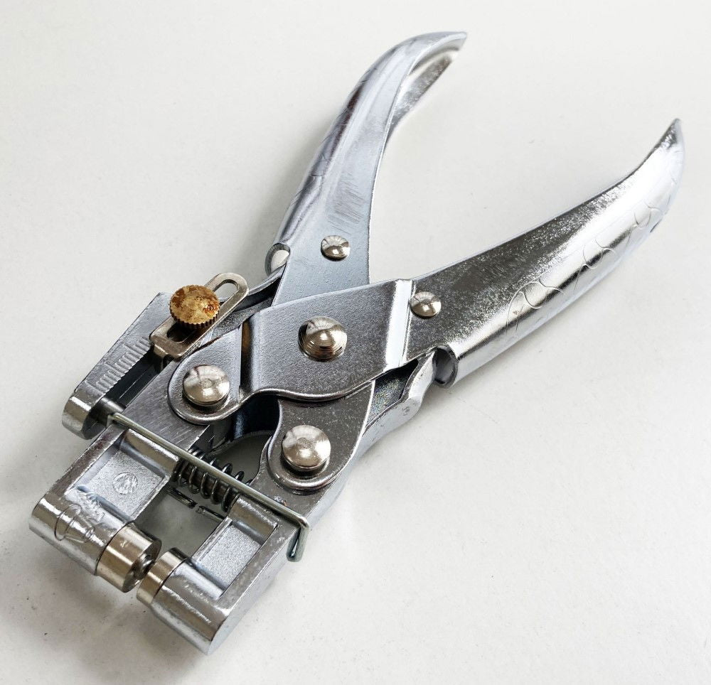 EYELET PLIERS HEAVY DUTY 165mm CHROME PLATED WITH 100PC BRASS EYELETS - TOOLZONE KDPPL230