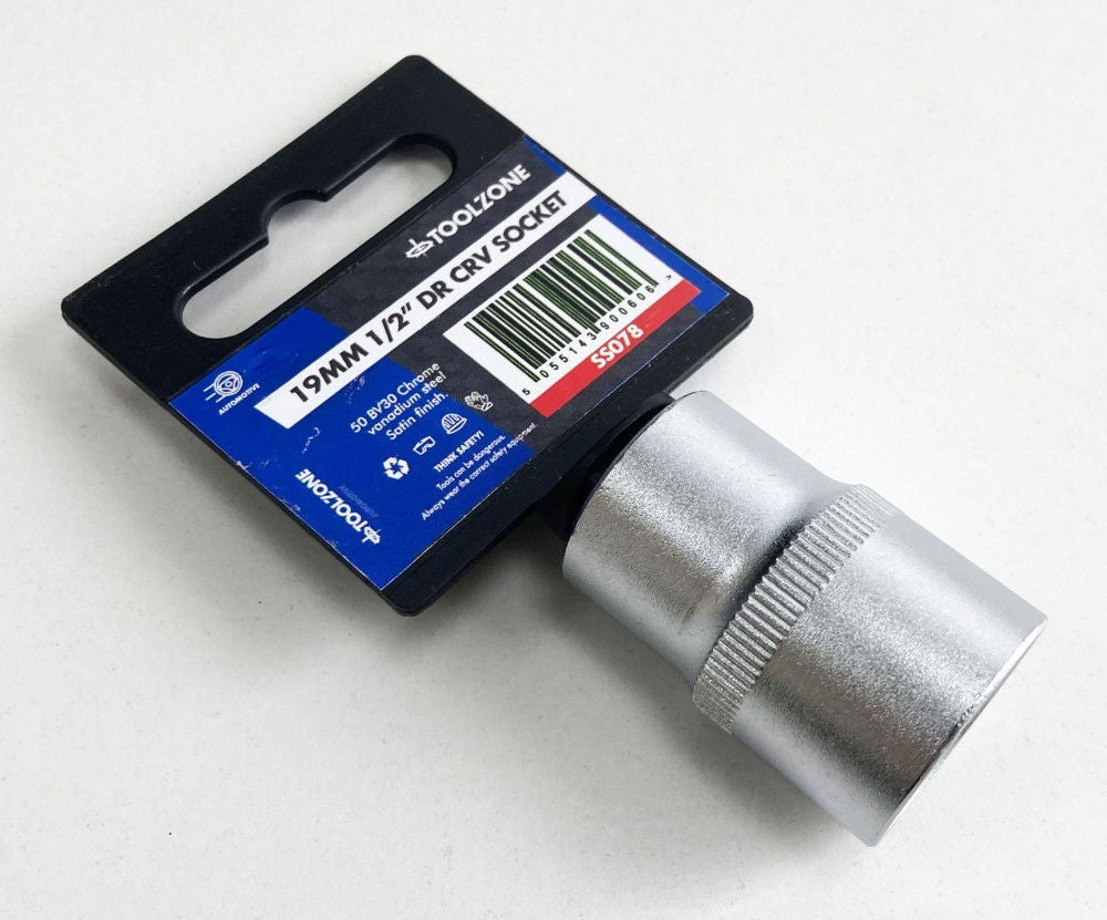 SOCKET 1/2 DRIVE 19mm CRV SATIN SINGLE HEX - TOOLZONE KDPSS078
