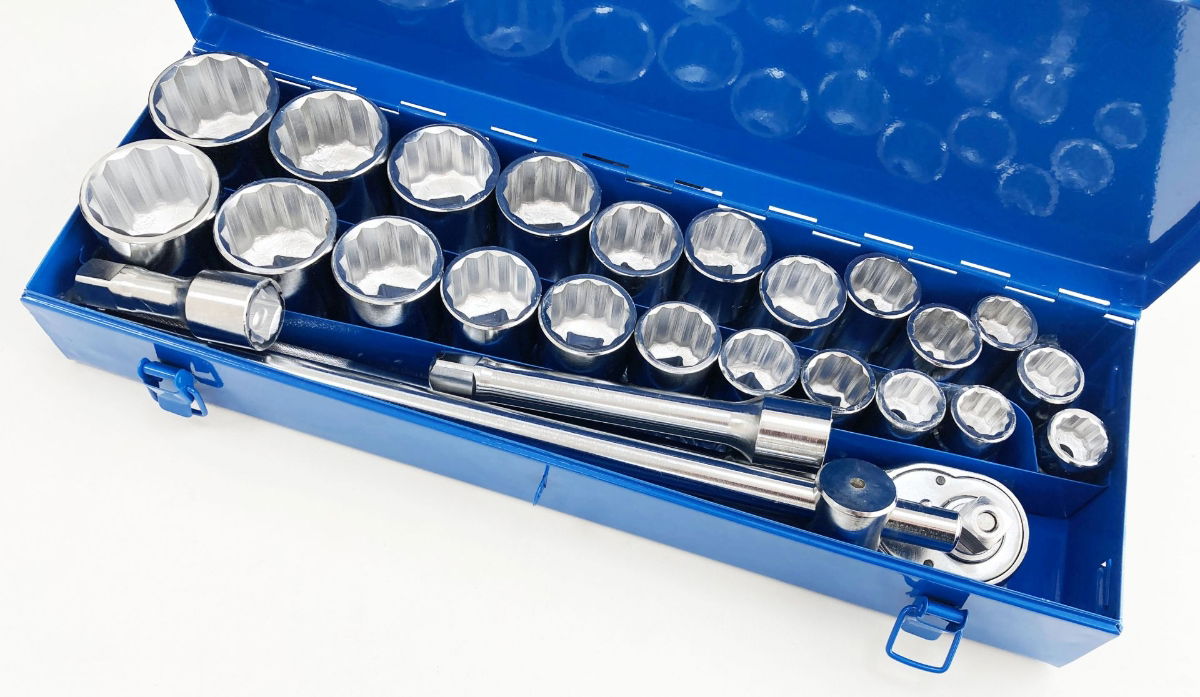 SOCKET SET 27 PIECES 3/4 DRIVE METRIC AND AF 12 POINT IN METAL CASE - TOOLZONE KDPSS259