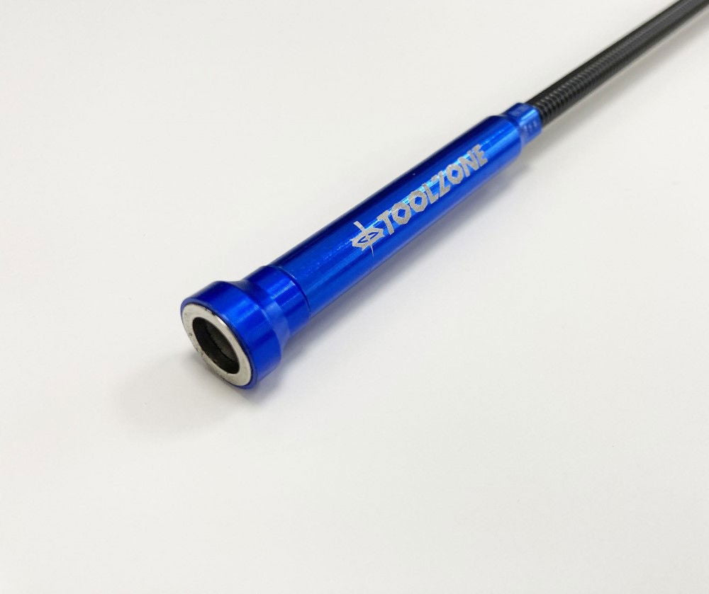 FLEXIBLE MAGNETIC PICK UP TOOL 3 IN 1 620mm WITH LED LIGHT AND CLAW - TOOLZONE KDPTO189