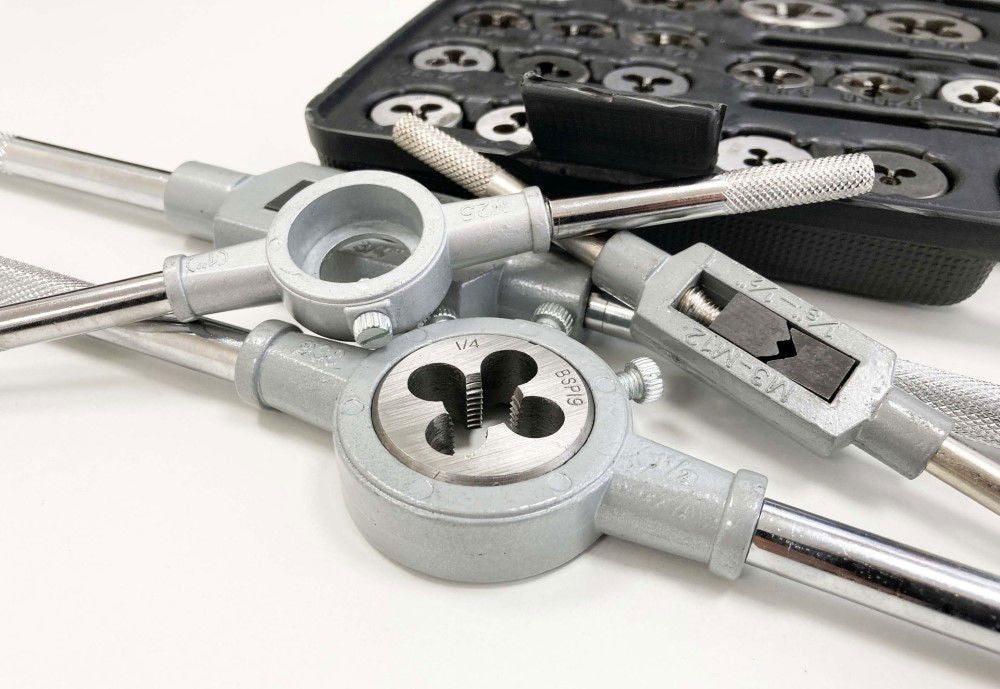TAP AND DIE SET IMPERIAL 115 PIECE WITH HOLDERS AND WRENCHES - TOOLZONE KDPTP095
