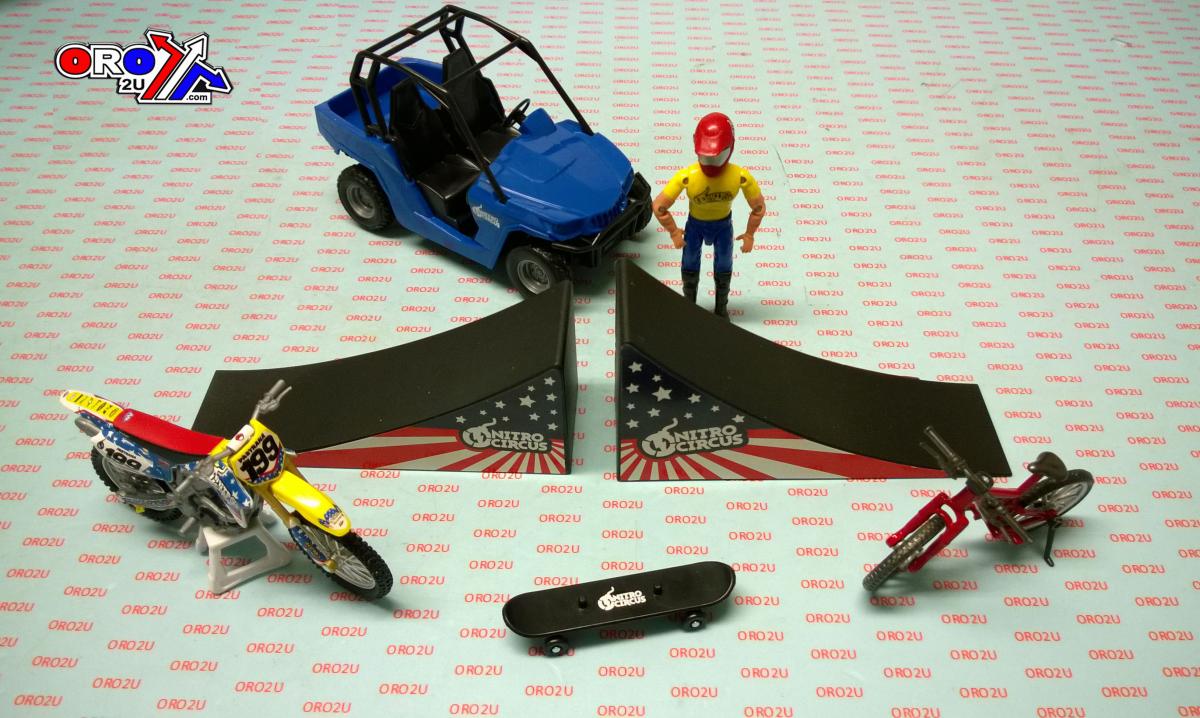 MODEL DIE CAST NITRO CIRCUS PLAY SET, WITH PASTRANA MX BIKE, 1:18 SCALE, NEWRAY 67685