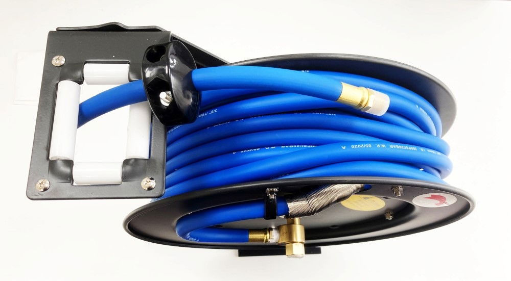 RETRACTABLE AIR HOSE ON REEL 3/8 x 50ft INLET/OUTLET 3/8 bsp WORKING PRESSURE 300 psi - TOOLZONE KDPAT077