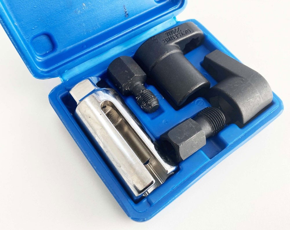OXYGEN SENSOR AND THREAD CHASER SET 5pc INCLUDES 22mm SOCKETS - TOOLZONE KDPAU009
