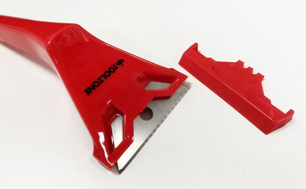 WINDOW SCRAPER ABS PLASTIC 60mm REPLACEABLE BLADE - TOOLZONE KDPDC007