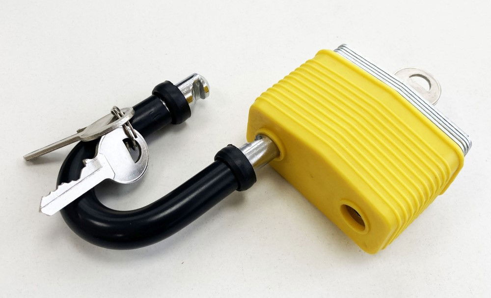 PADLOCK LAMINATED WEATHERPROOF 65mm SHACKLE 8mm WITH 3 KEYS - TOOLZONE KDPLK007