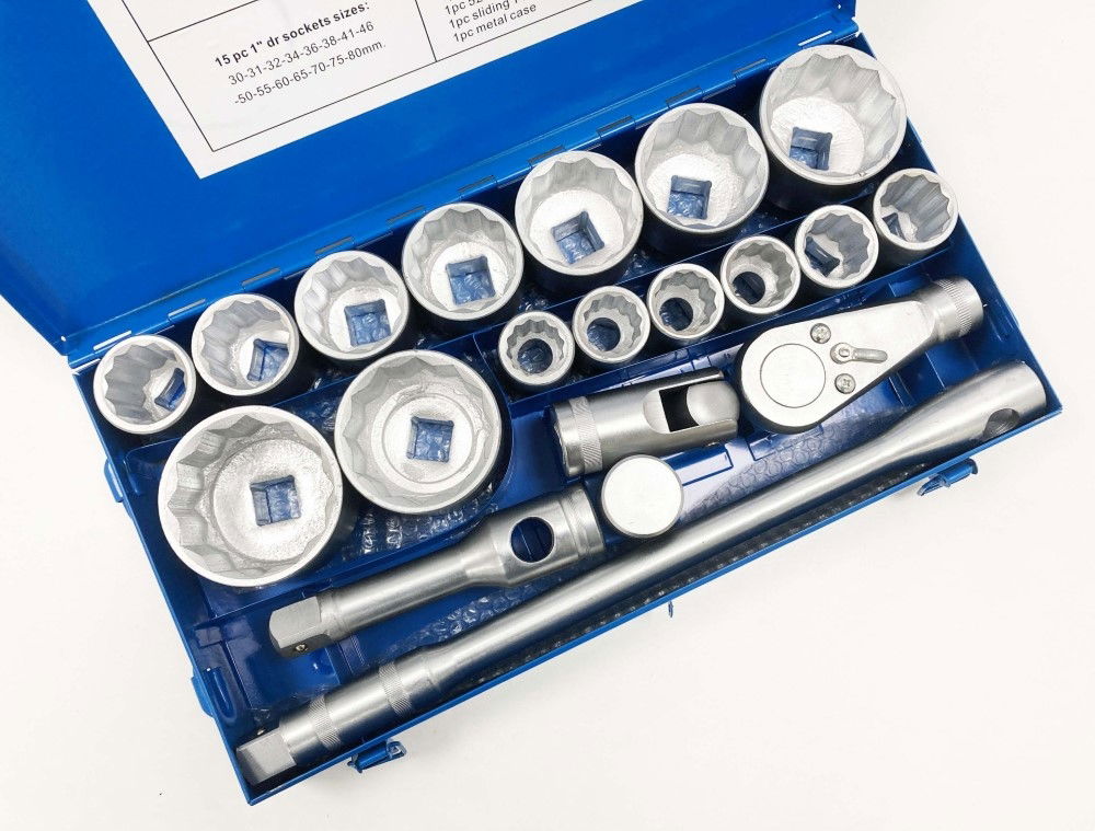 SOCKET SET 1 DRIVE 21pc 30-80mm WITH ACCESSORIES IN METAL CASE - TOOLZONE KDPSS020