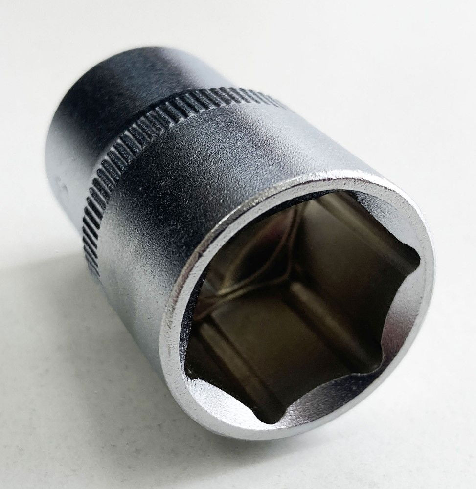 SOCKET 1/2 DRIVE 19mm CRV SATIN SINGLE HEX - TOOLZONE KDPSS078