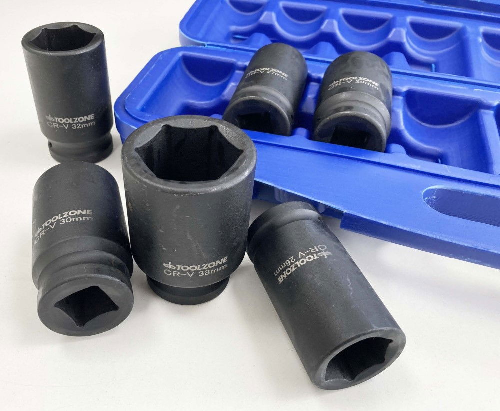 IMPACT SOCKET SET 3/4 DRIVE DEEP 8 PIECES 26-38mm - TOOLZONE KDPSS130