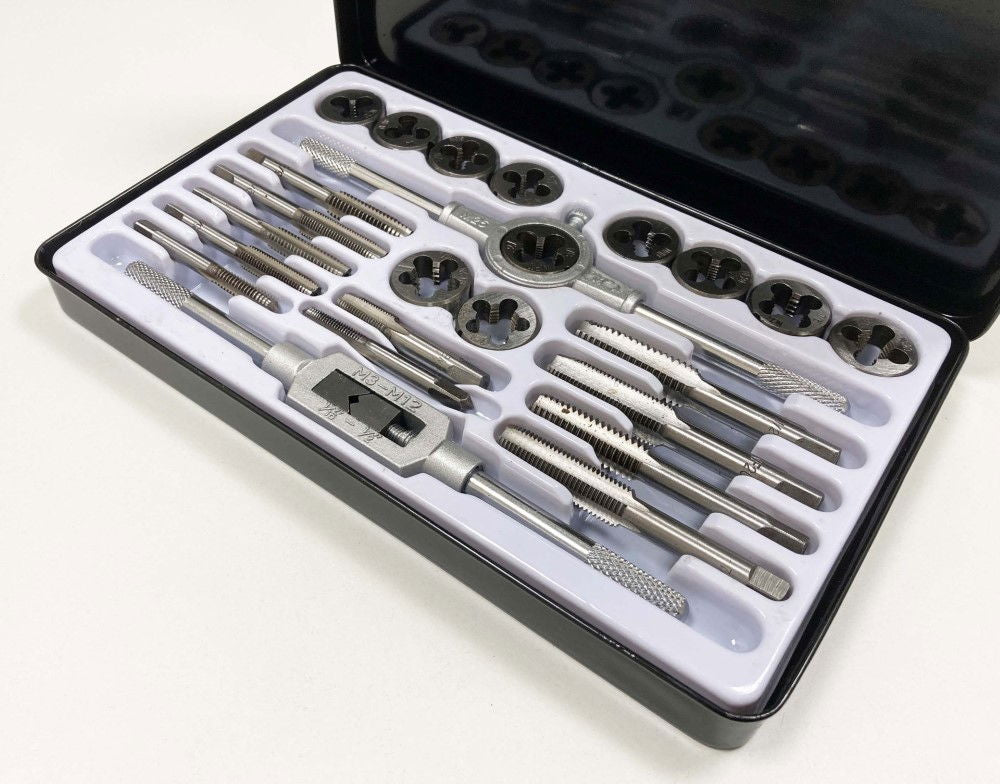 TAP AND DIE SET UNF/UNC 24 PIECE ALLOY STEEL WITH WRENCHES - TOOLZONE KDPTP103