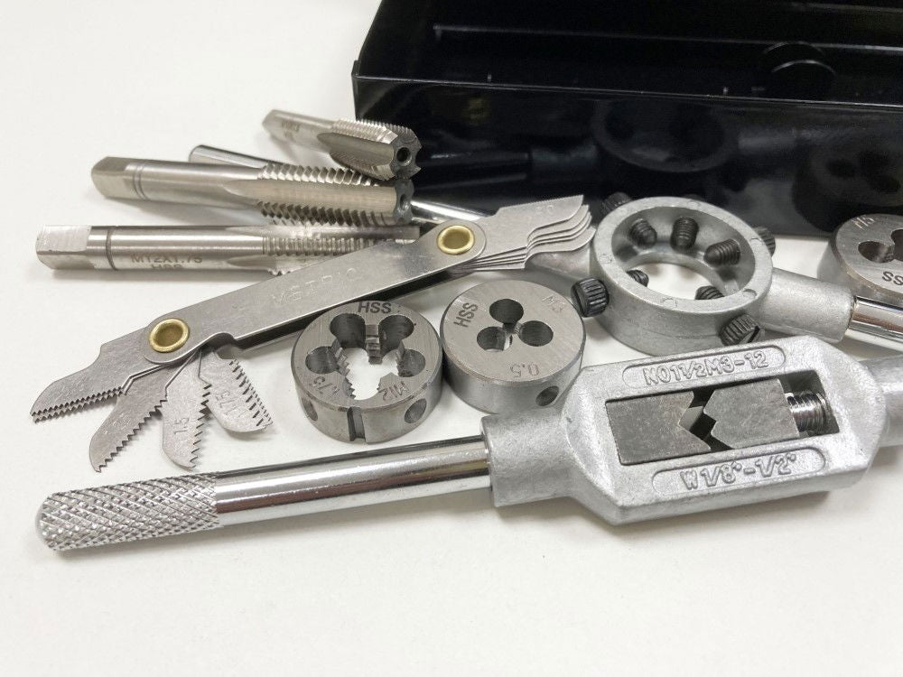 TAP AND DIE SET METRIC 32 PIECE HSS WITH WRENCHES - TOOLZONE KDPTP107