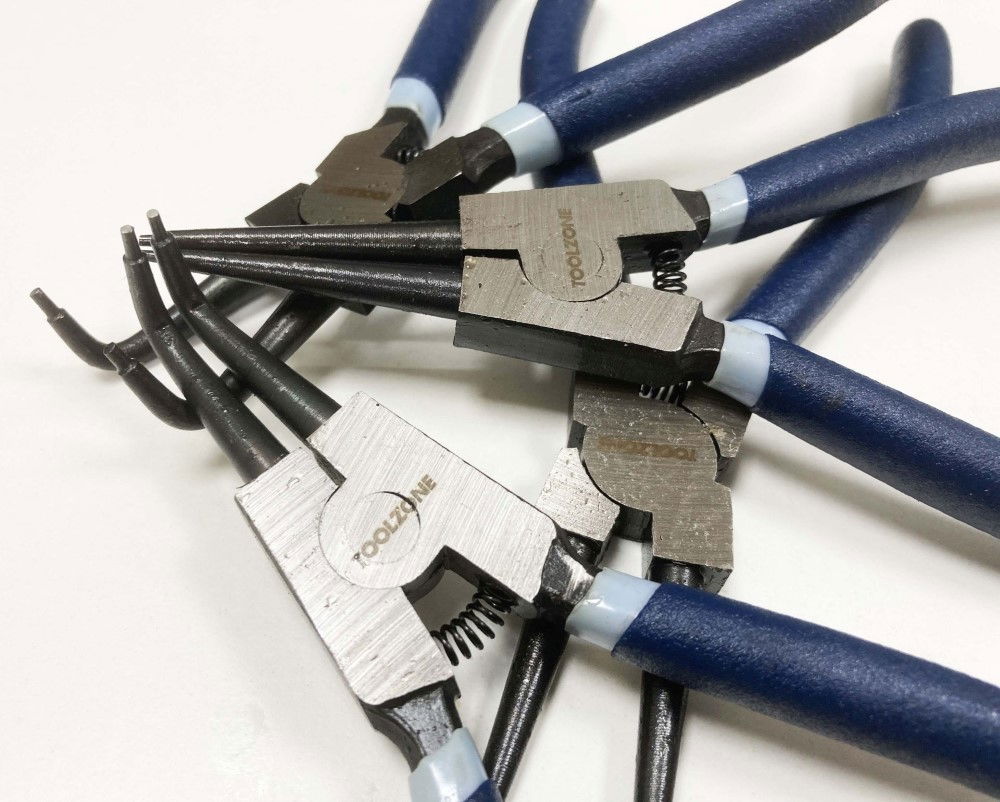 CIRCLIP PLIERS SET 4PC 7 INTERNAL AND EXTERNAL STRAIGHT AND BENT - TOOLZONE KDPPL241