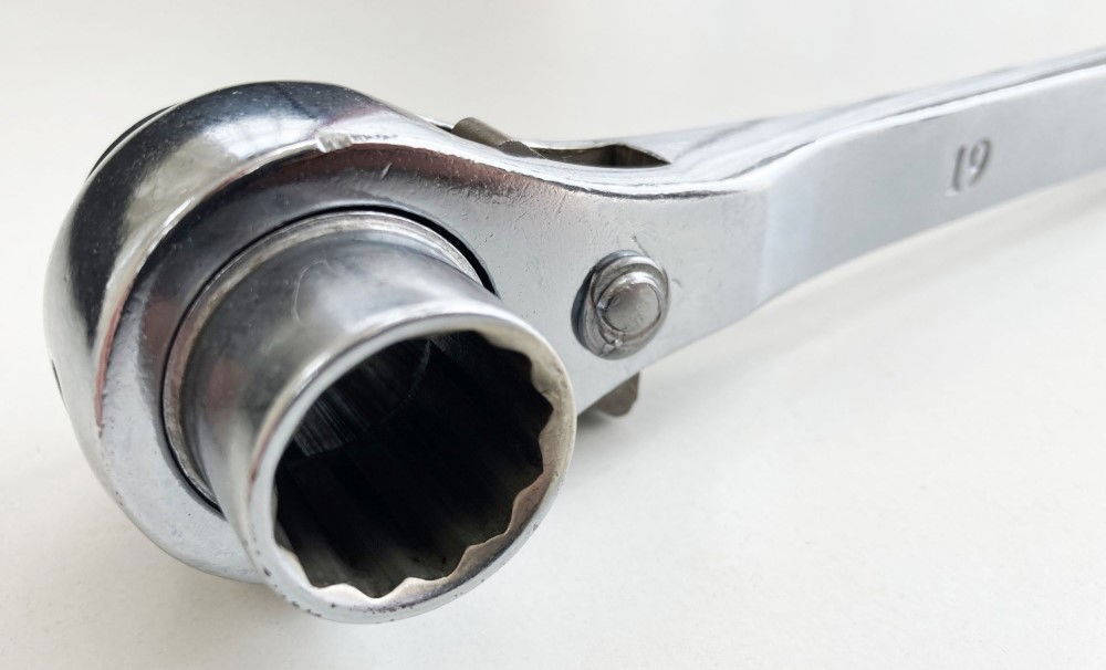 RATCHET PODGER WRENCH 19/21mm CHROME VANADIUM STEEL - TOOLZONE KDPSP139