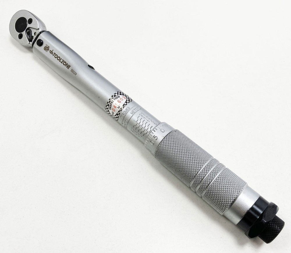 TORQUE WRENCH 1/4 DRIVE 5-25nm CALIBRATION CERTIFICATE LOCKING NUT - TOOLZONE KDPSS029