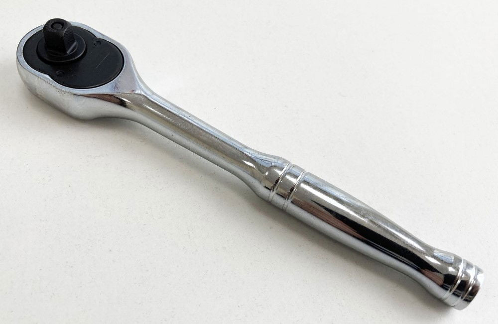 RATCHET HANDLE 1/4 DRIVE PROFESSIONAL POLISHED 150mm CRV QUICK RELEASE - TOOLZONE KDPSS052