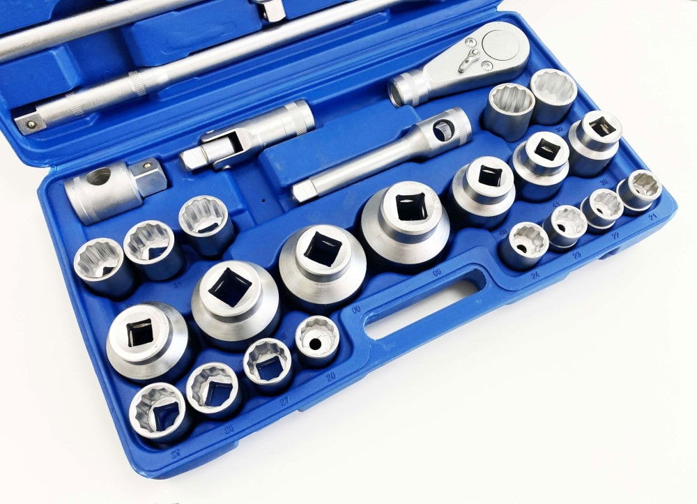 SOCKET SET 26 PIECES 3/4 AND 1 DRIVE 21mm-65mm CARBON STEEL - TOOLZONE KDPSS301