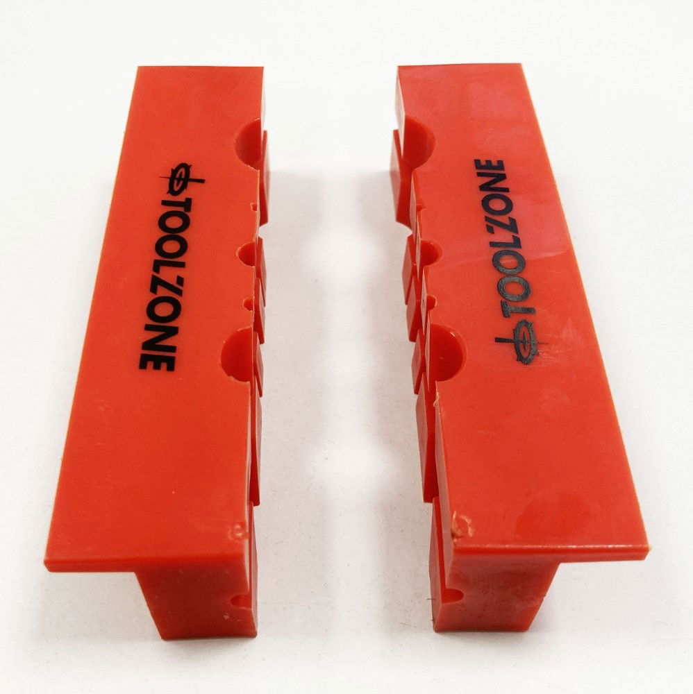MAGNETIC SOFT VICE JAWS 4 TPU MULTI GROOVE NON-MARKING - TOOLZONE KDPVC047