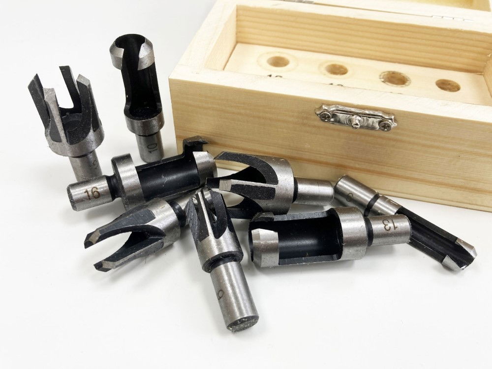 WOOD PLUG CUTTER SET 8PC 6mm 10mm 13mm 16mm 10mm SHANK IN WOOD BOX - TOOLZONE KDPWW132