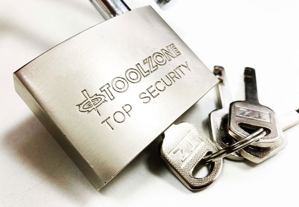 PADLOCK LONG SECURITY 60mm SOLID STEEL WITH 4 KEYS - TOOLZONE KDPLK024