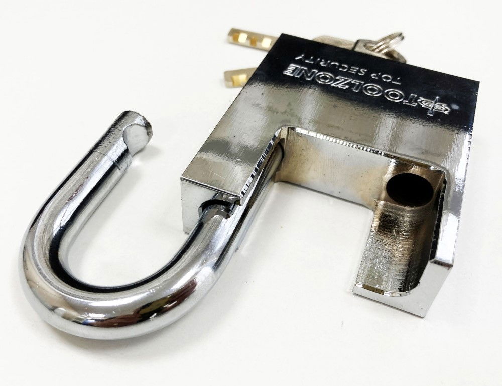 PADLOCK PROTECTED SHACKLE STEEL 60mm WITH 3 KEYS - TOOLZONE KDPLK045
