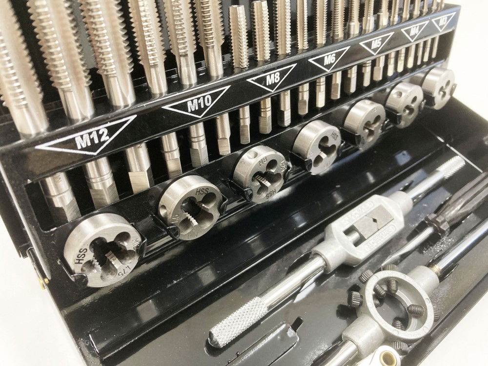 TAP AND DIE SET METRIC 32 PIECE HSS WITH WRENCHES - TOOLZONE KDPTP107