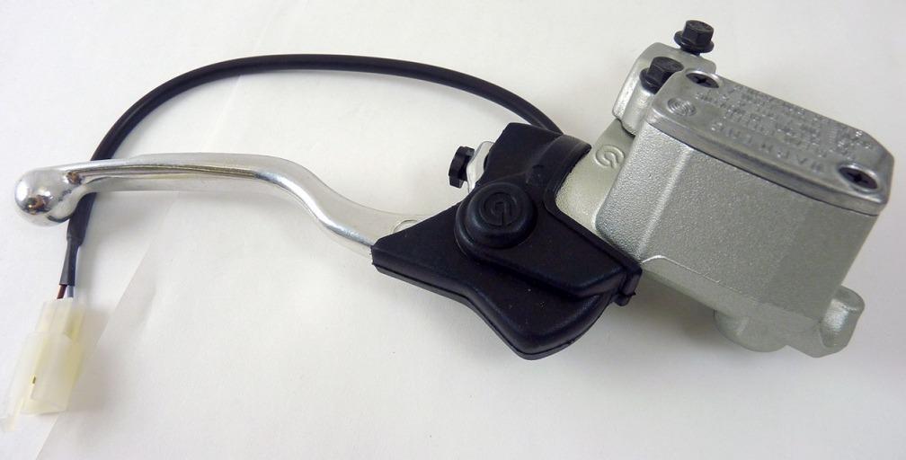 BREMBO MASTER CYLINDER 11, BRAKE 10767751 10767750 KTM, HUSQVARNA