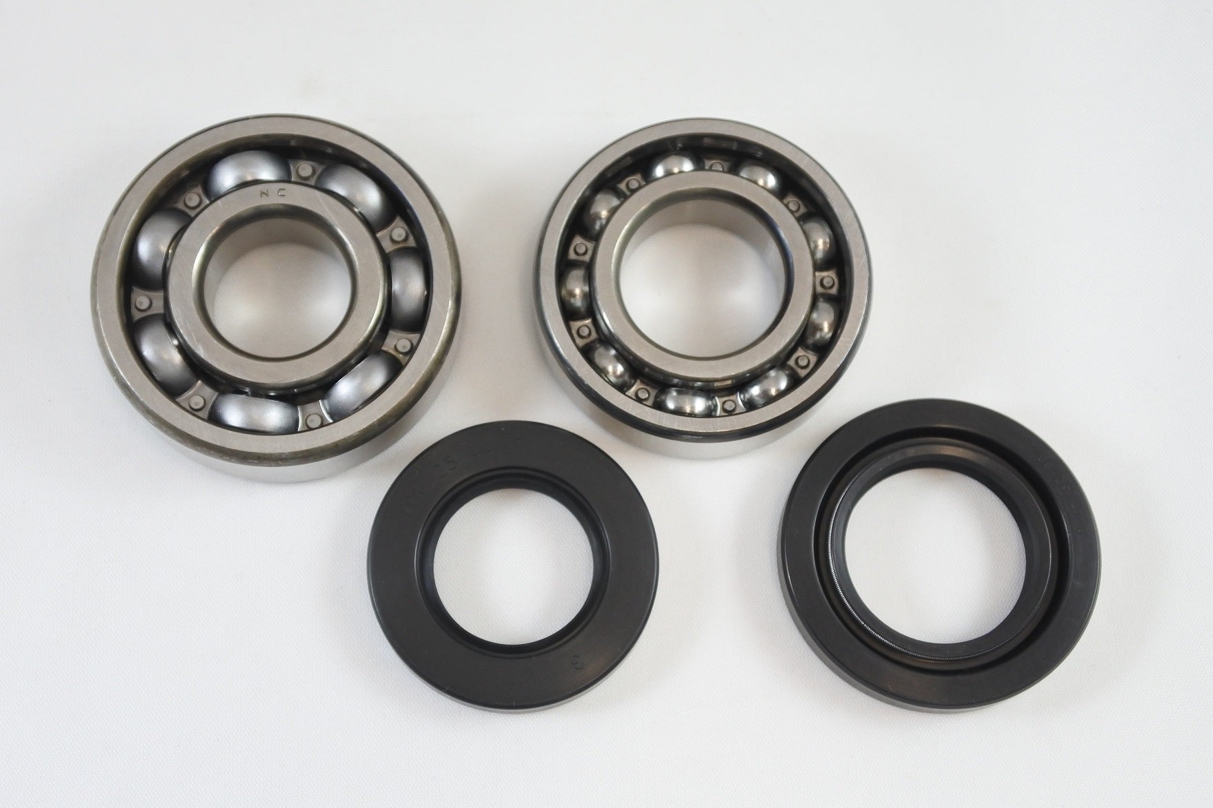 MAIN BEARING AND SEAL KIT 79-84 SUZUKI RM PE RS 100 125 175 VINTCO KMB016