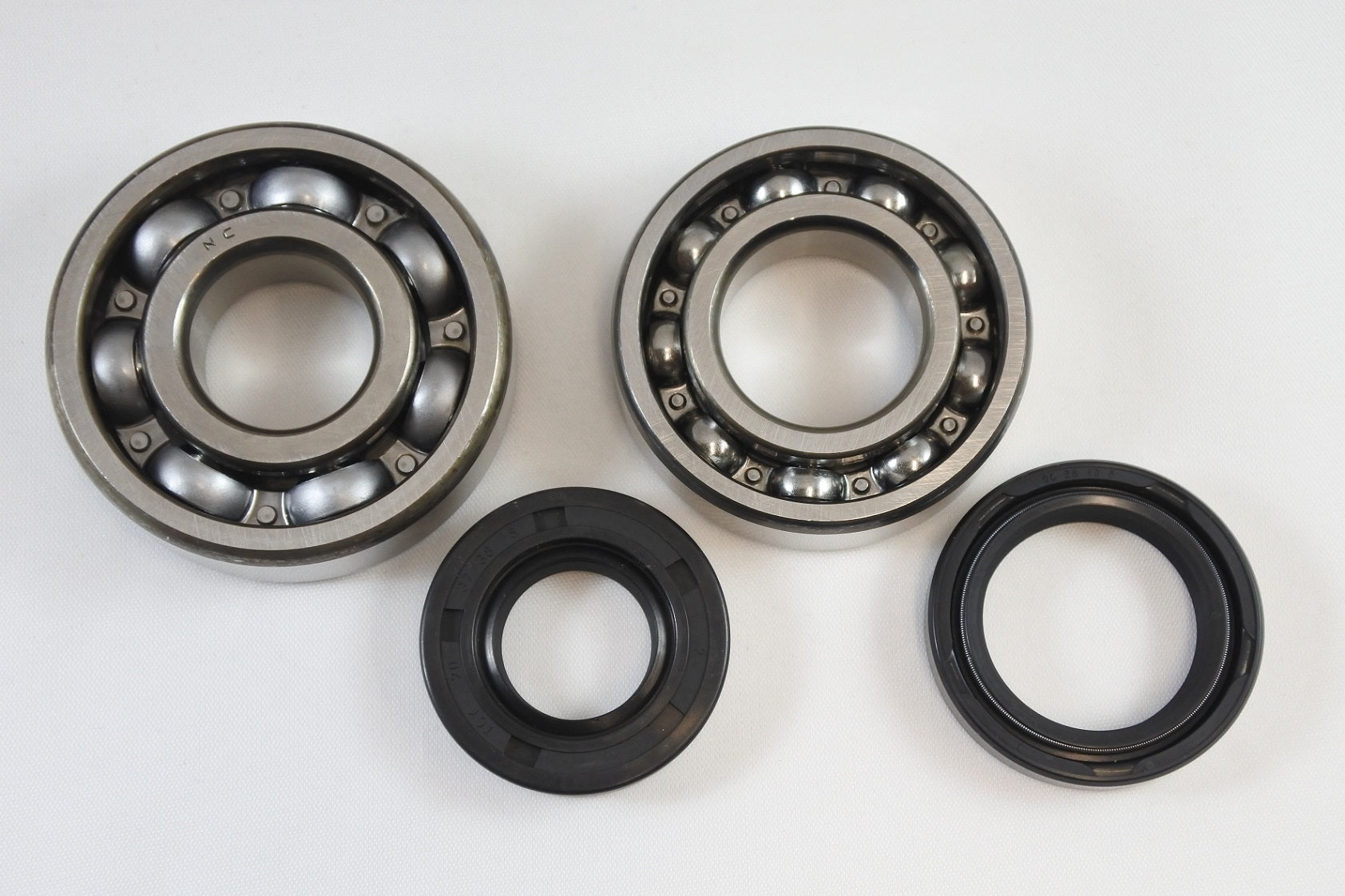 MAIN BEARING AND SEAL KIT 81-81 SUZUKI RM 125 VINTCO KMB017