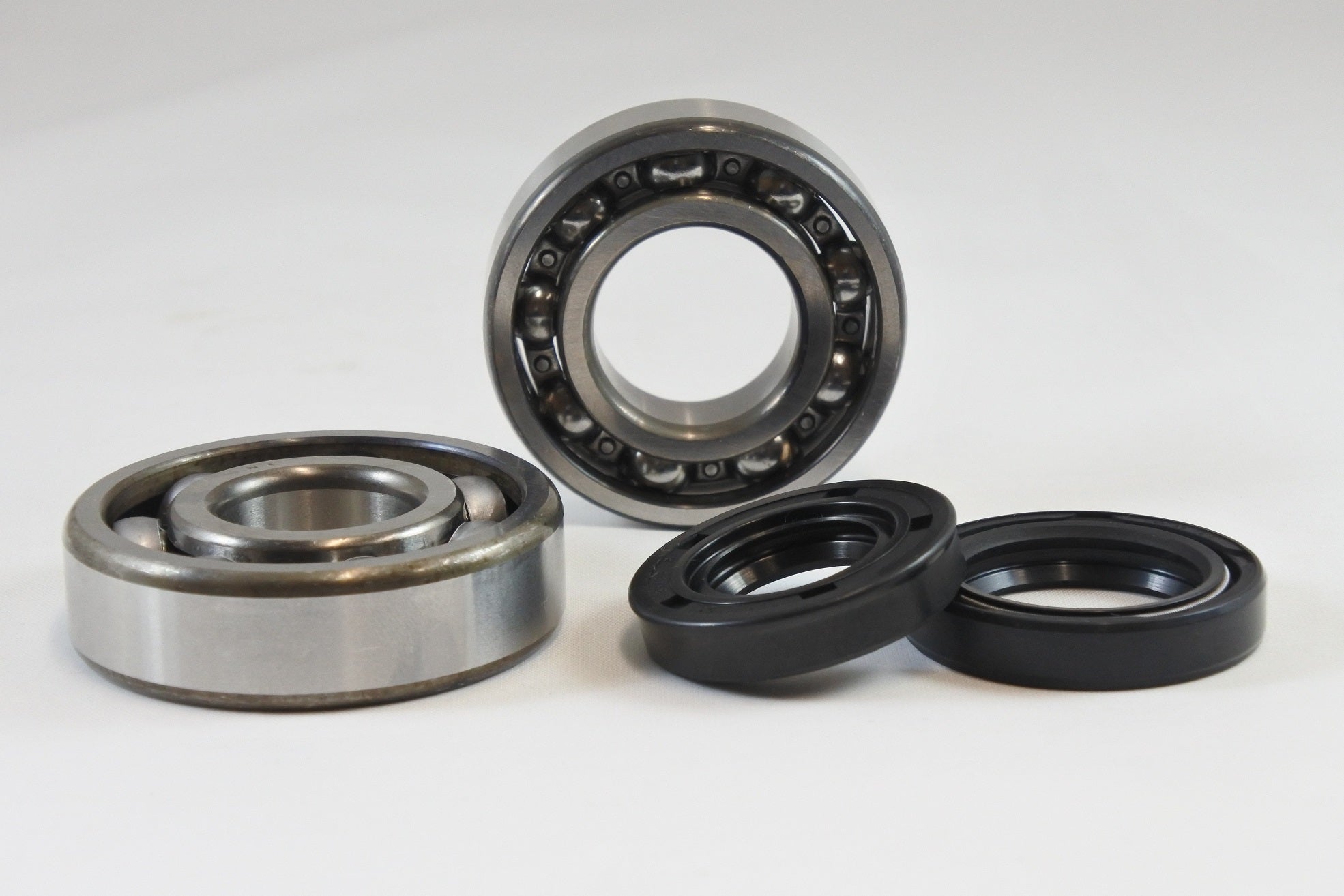 MAIN BEARING AND SEAL KIT 81-81 SUZUKI RM 125 VINTCO KMB017