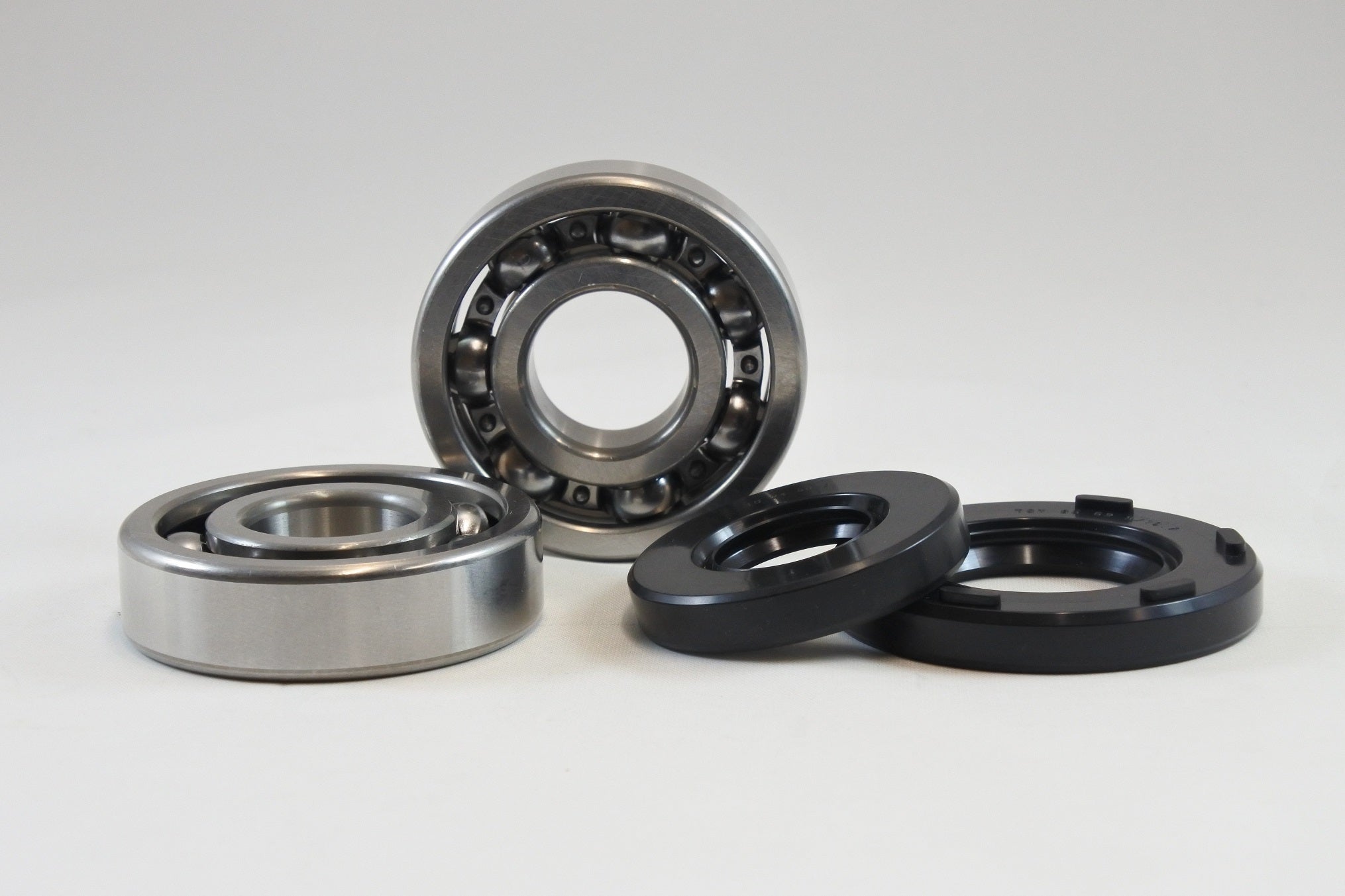 MAIN BEARING AND SEAL KIT 76-79 SUZUKI PE RM 250 VINTCO KMB018