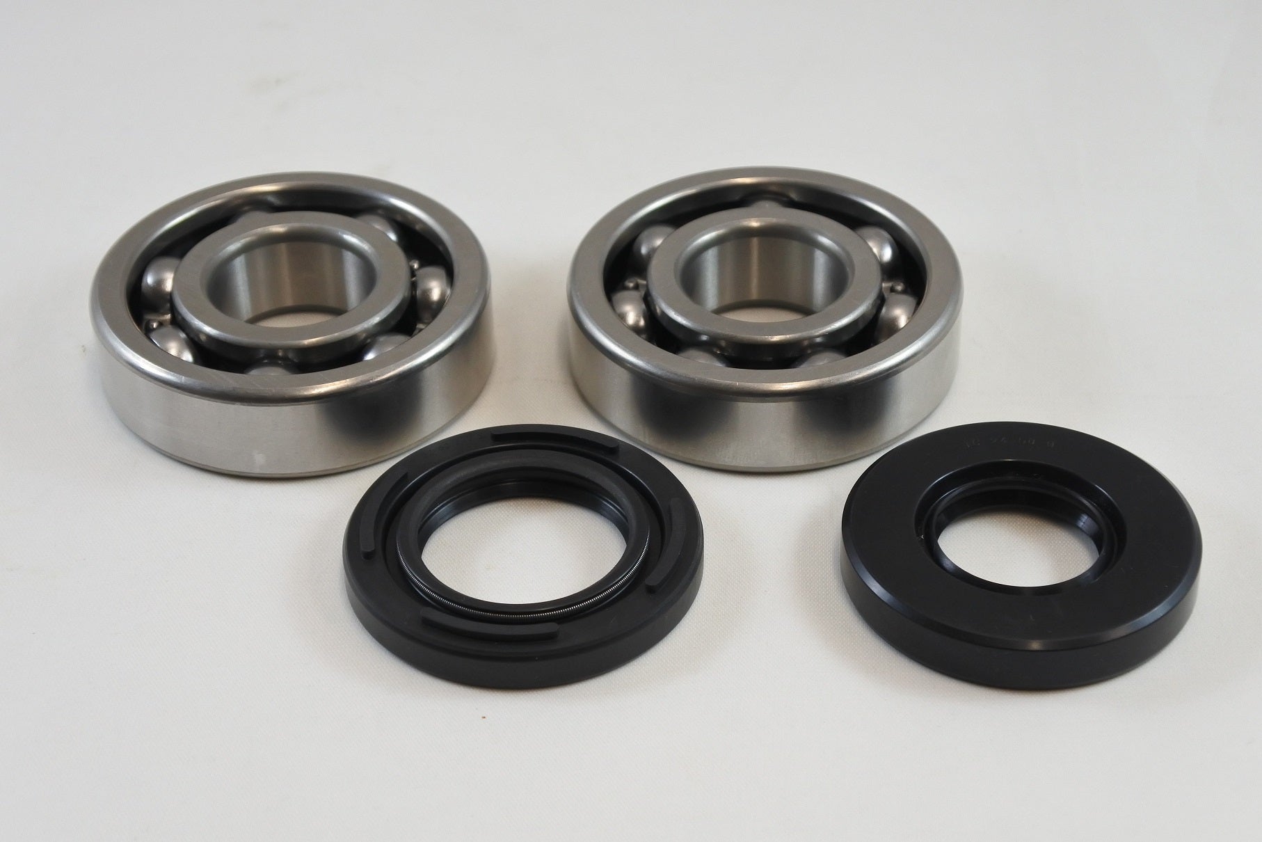 MAIN BEARING AND SEAL KIT 79-81 SUZUKI PE RM RS 250 VINTCO KMB019