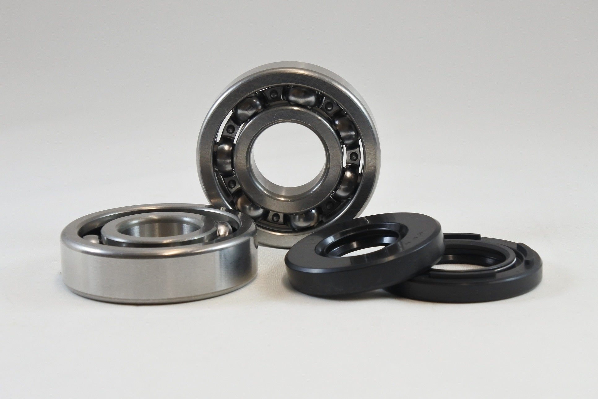 MAIN BEARING AND SEAL KIT 79-81 SUZUKI PE RM RS 250 VINTCO KMB019