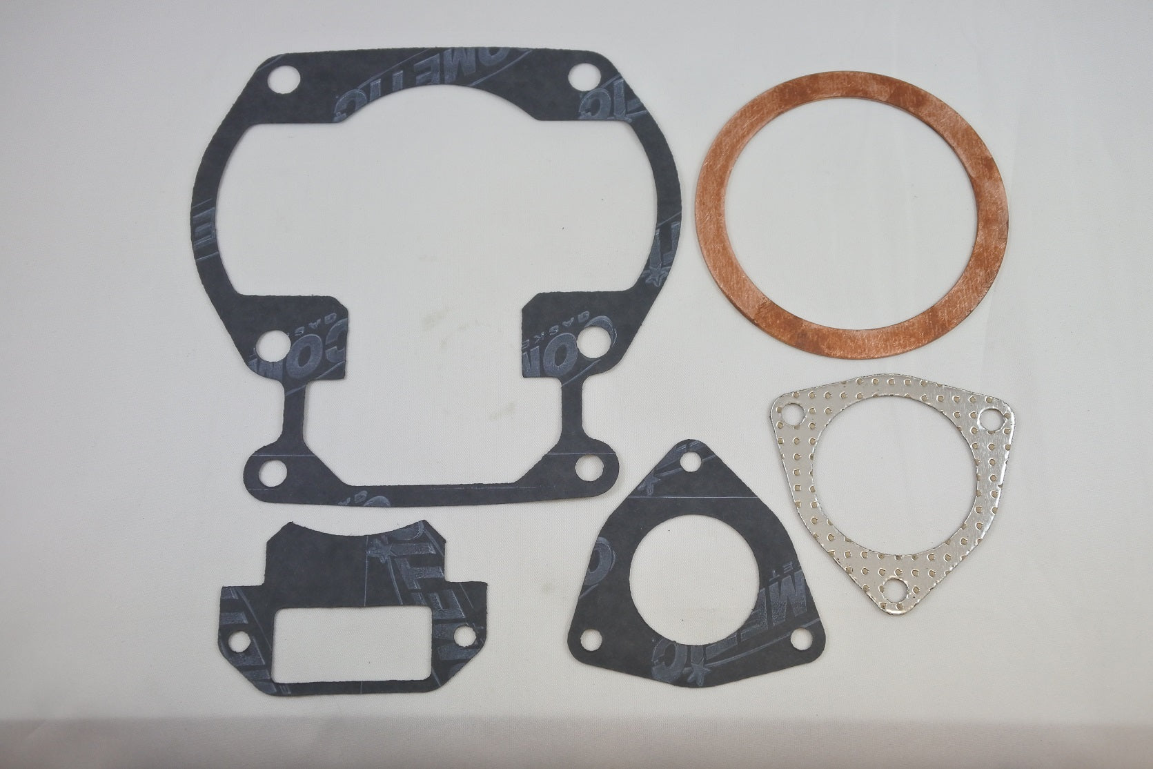 TOP END GASKET KIT 76-77 SUZUKI RM 370 77mm-78mm VINTCO KTE026