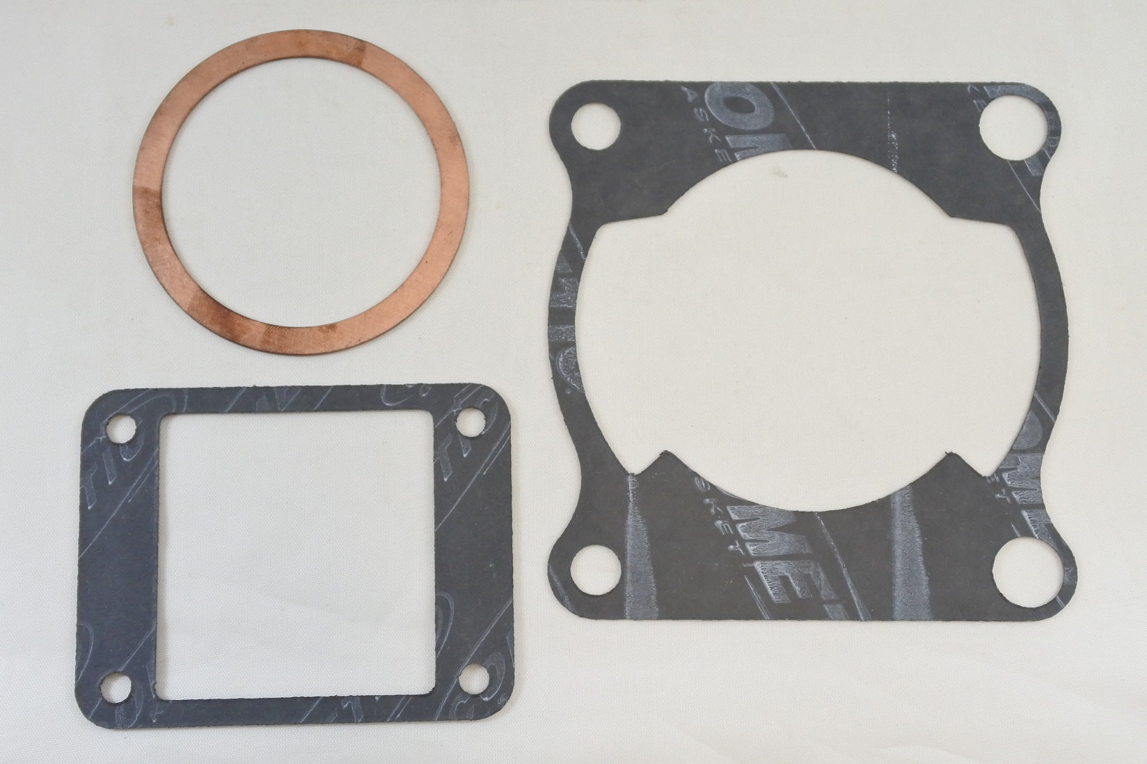 TOP END GASKET KIT 79-79 YAMAHA YZ 125 BORES 56mm-58.5mm VINTCO KTE034