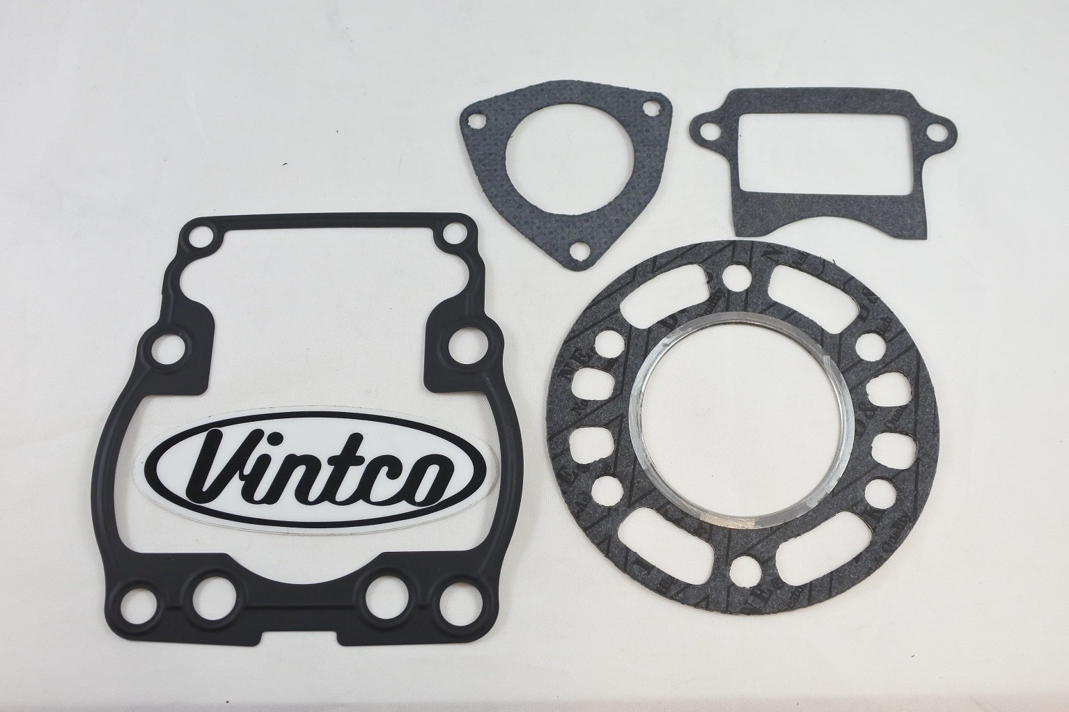 TOP END GASKET KIT 84-85 SUZUKI RM 125 54-56mm BORE VINTCO KTE073