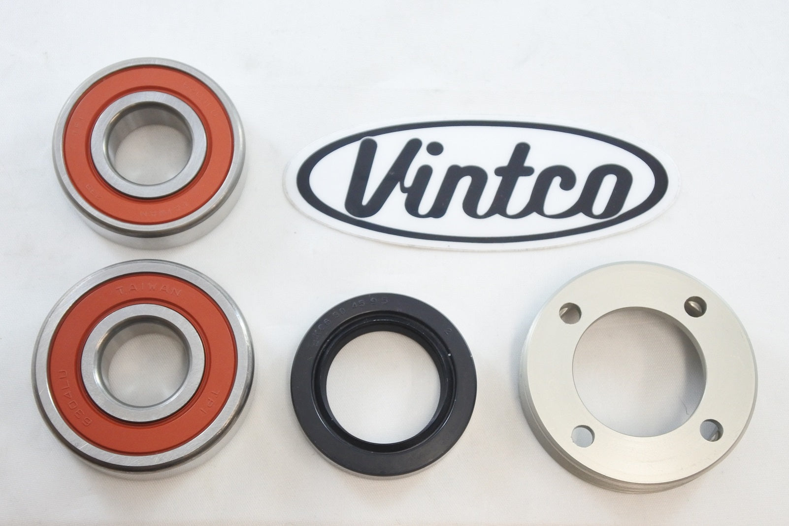 REAR WHEEL BEARING KIT 73-76 HONDA CR MR 250 RETAINER VINTCO KWR003
