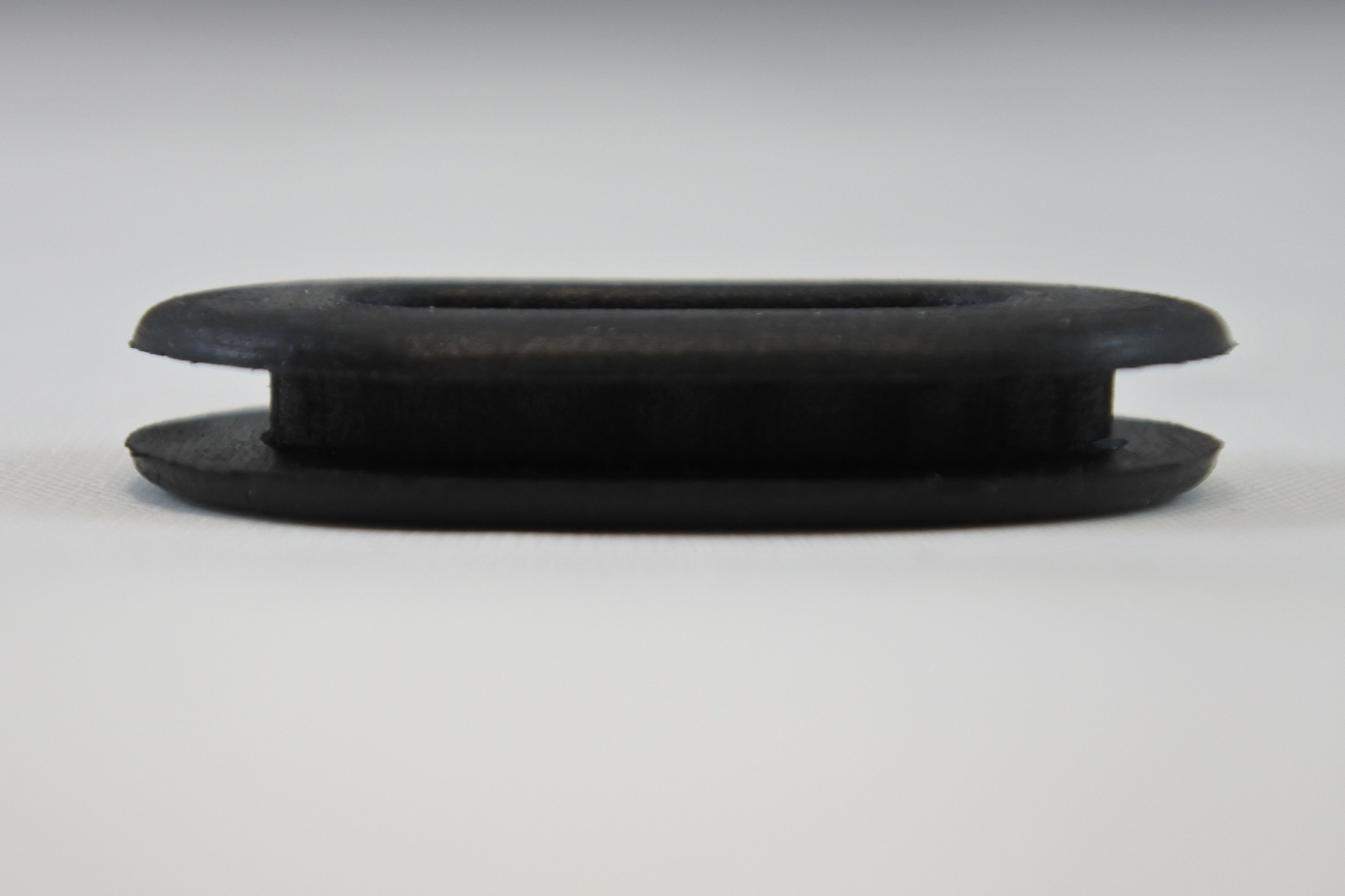 CABLE GROMMET 70-73 OSSA PIONEER STILETTO TT SDR SIX DAY REPLICA 175 250 VINTCO OW-112-855