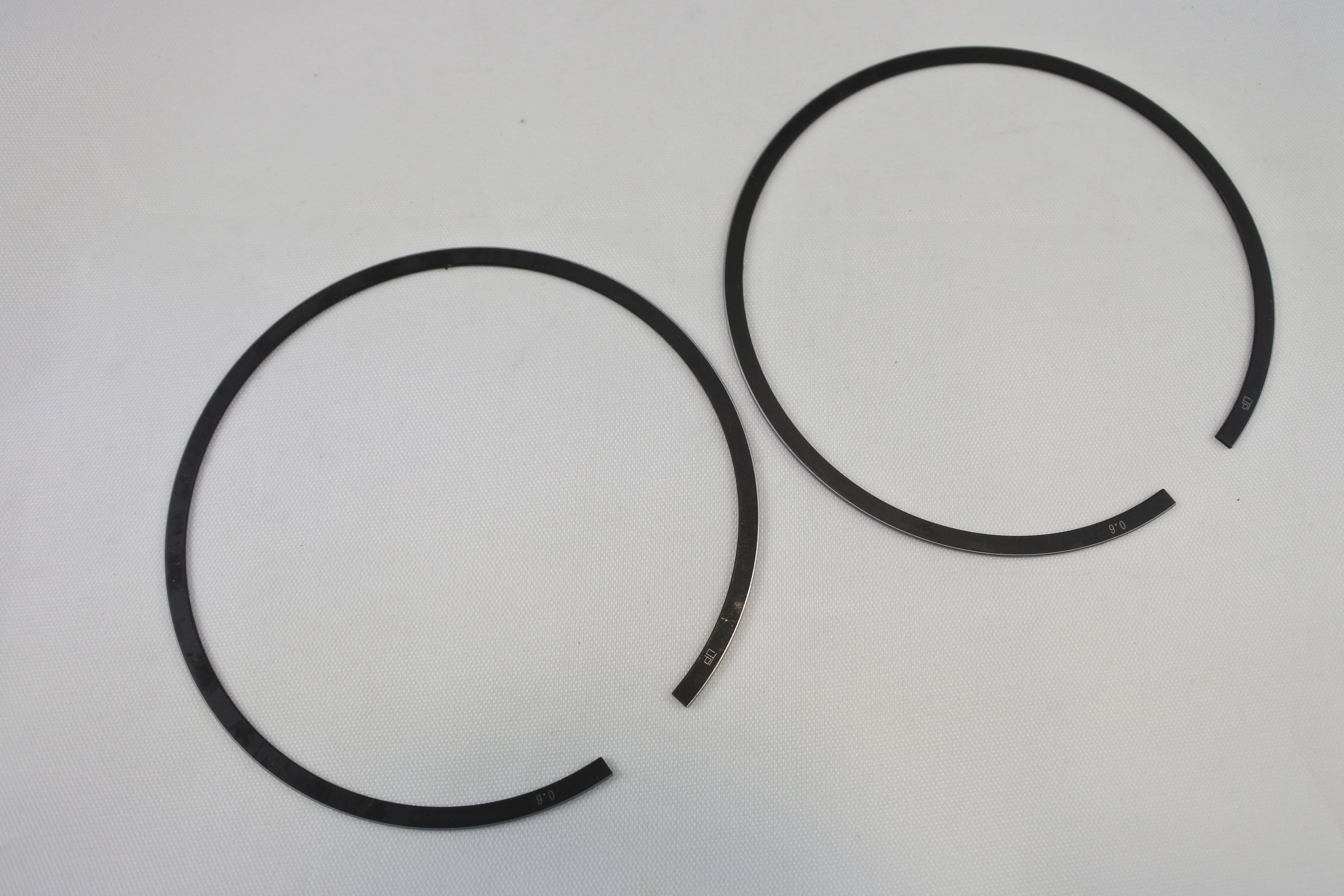PISTON RING SET 70-78 OSSA ALL MODELS 250 .60 MM OVER VINTCO OW-118-054S-60