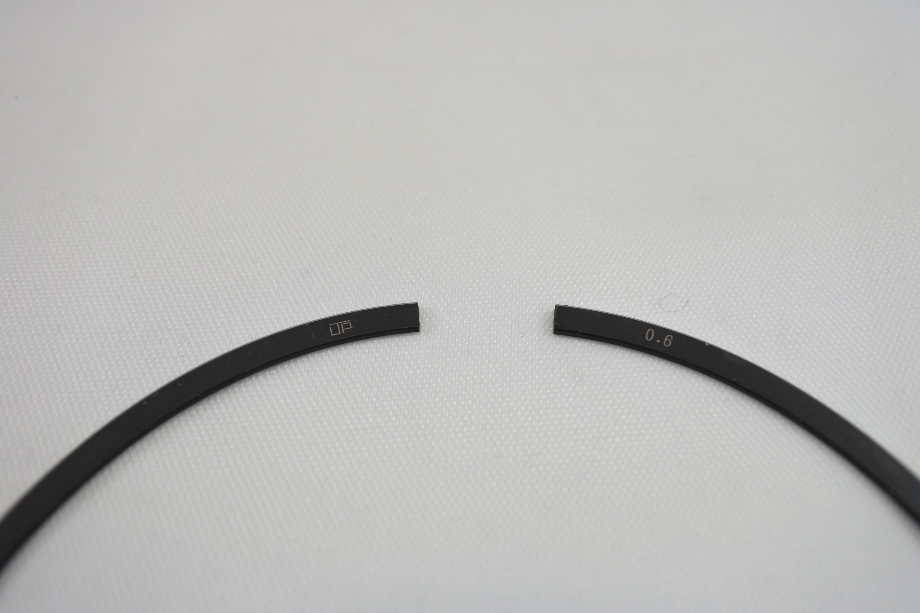 PISTON RING SET 70-78 OSSA ALL MODELS 250 .60 MM OVER VINTCO OW-118-054S-60