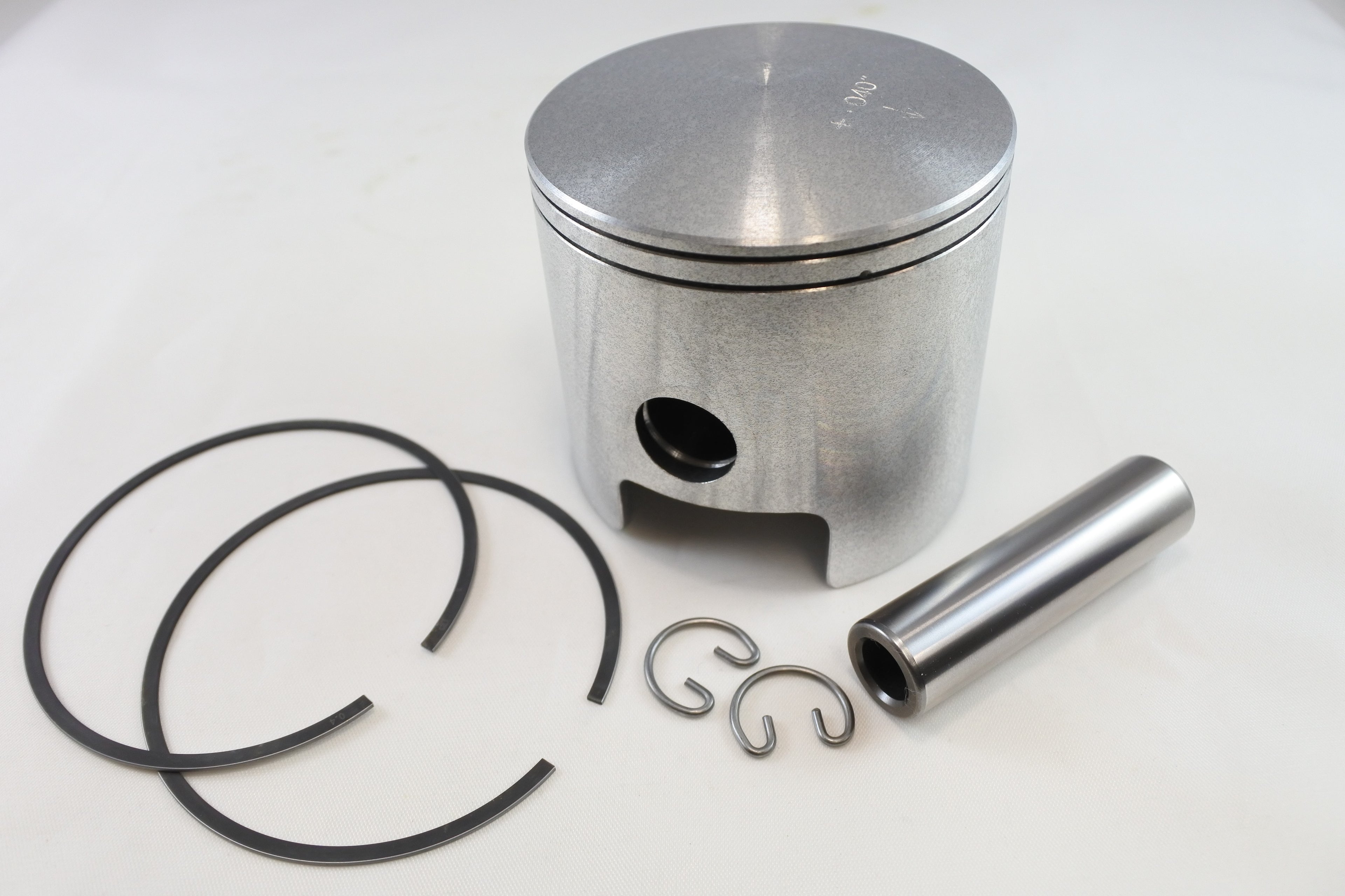 PISTON KIT 70-78 OSSA ALL MODELS 250 2ND OVERSIZE VINTCO OW-133-003-S.40