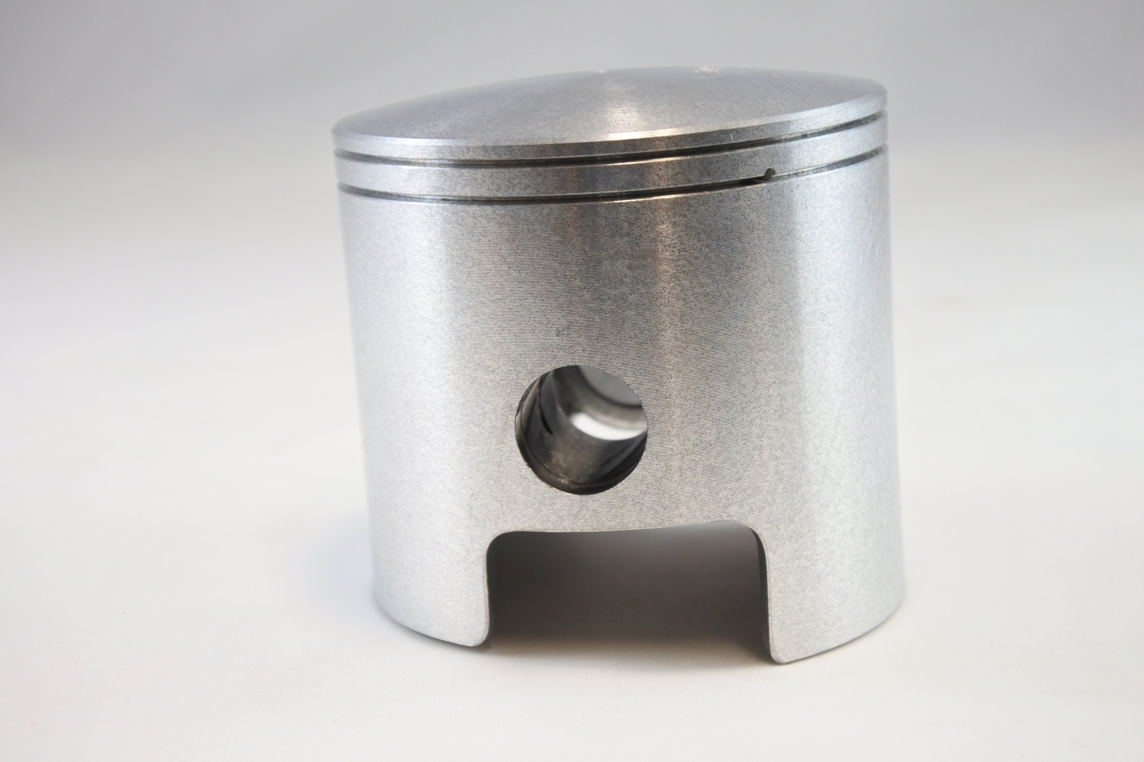 PISTON KIT 70-78 OSSA ALL MODELS 250 2ND OVERSIZE VINTCO OW-133-003-S.40