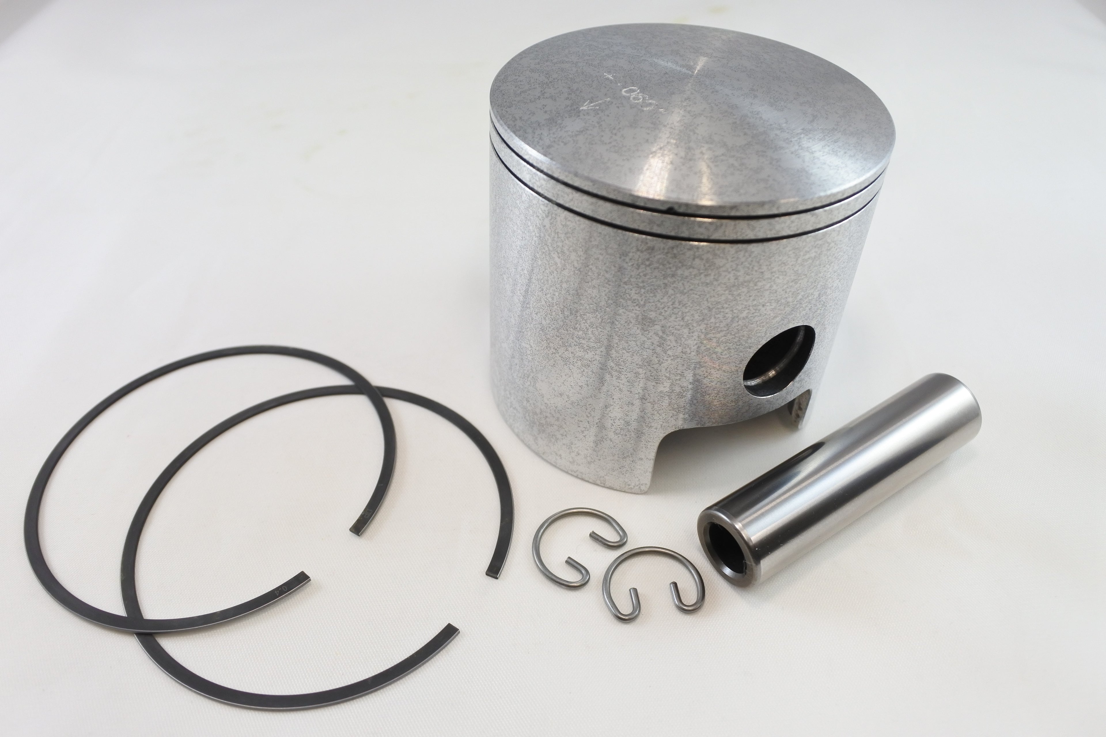 PISTON KIT 70-78 OSSA ALL MODELS 250 3RD OVERSIZE VINTCO OW-133-003-S.60