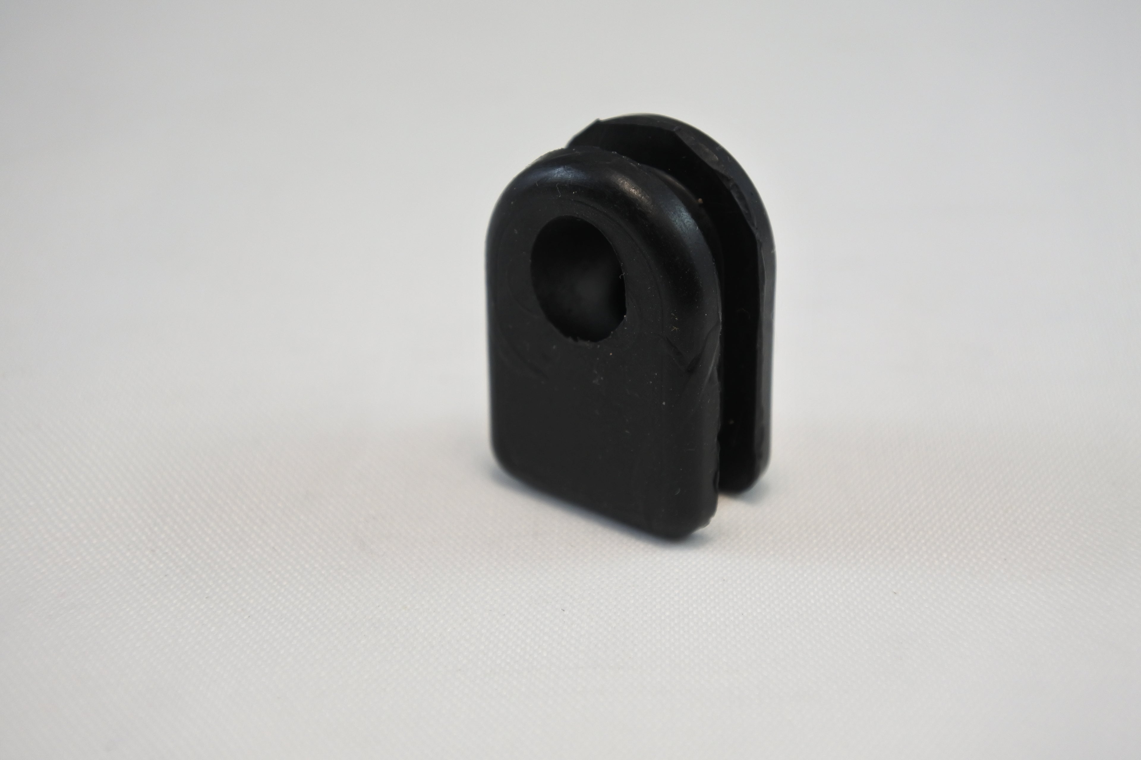 RUBBER IGNITION GROMMET 70-78 OSSA ALL MODELS 125 175 250 350 VINTCO OW-991-611