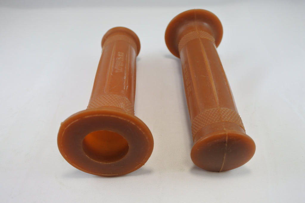 GRIP KIT 74-78 OSSA PHANTOM SUPER PIONEER ISDT 125 175 250 350 VINTCO OW-GK-003